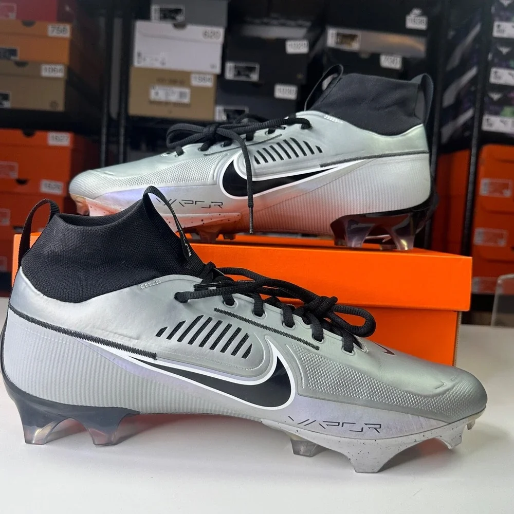 Nike Vapor Edge Pro 360 2 Light Smoke Grey Black Cleats DA5456-002 Men's 13.5